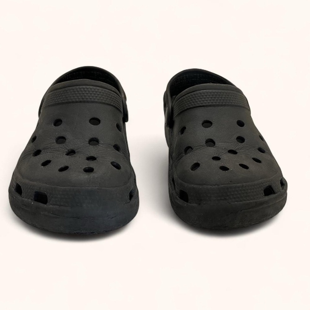 All Black Imitation Crocs Unisex Boy Girl Play Clogs Toddler 11C 11.5C 12C - Picture 8 of 8
